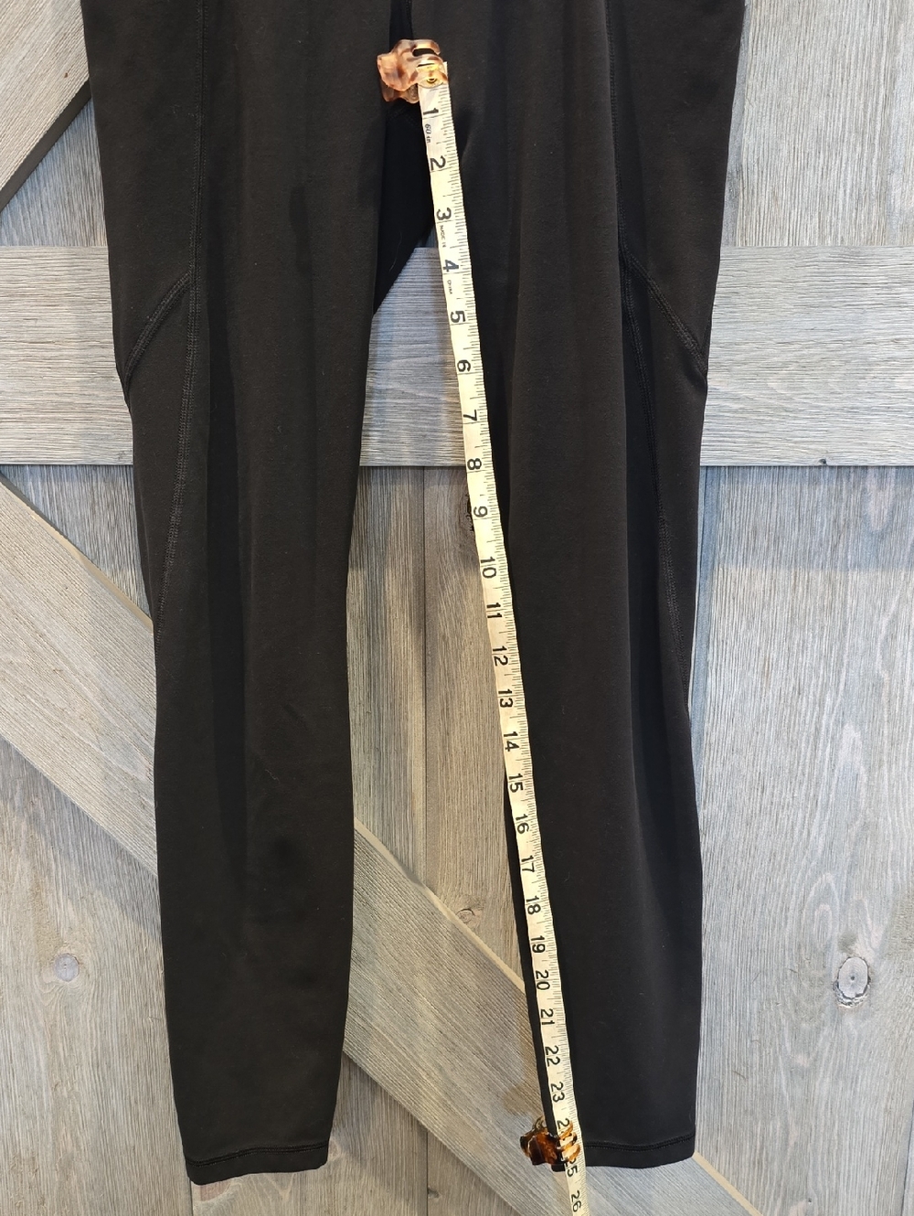 Athleta Black Salutation Stash Pocket Tight I - Picture 6 of 9